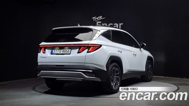 Hyundai Tucson Hybrid (NX4) HEV 1.6 2WD Premium 2024 — фото 2