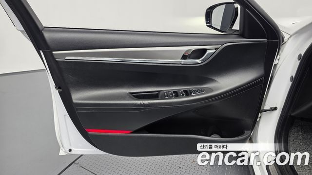 Hyundai Grandeur Hybrid (IG) Le Blanc 2023 — фото 34