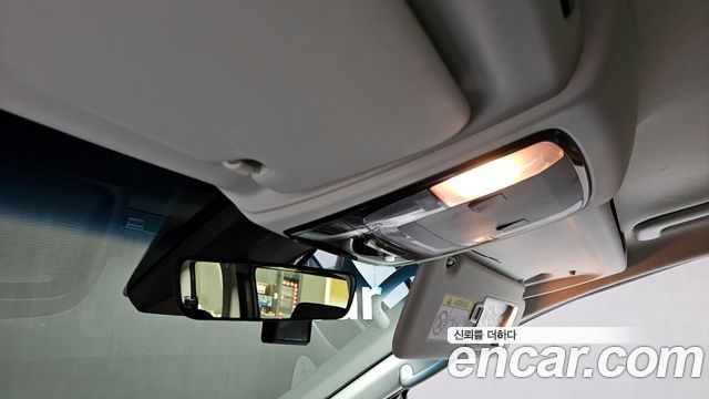 Hyundai Staria Tourer 11-Seater Modern 2023 — фото 17