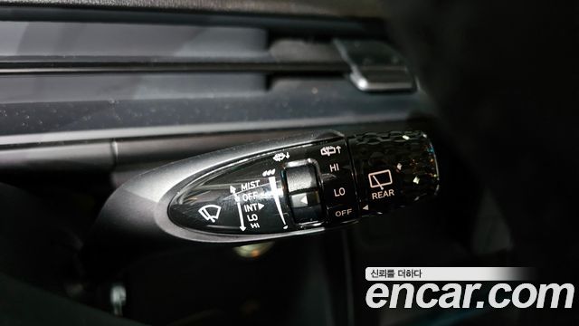 Hyundai Staria Tourer 11-Seater Modern 2023 — фото 19