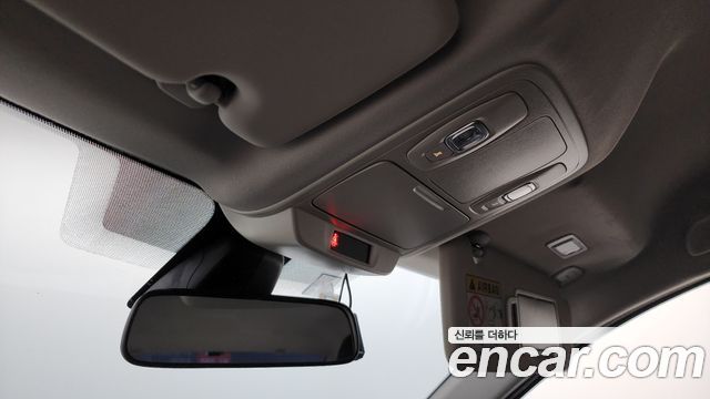 Renault Korea SM6 1.3 TCe SE 2021 — фото 19