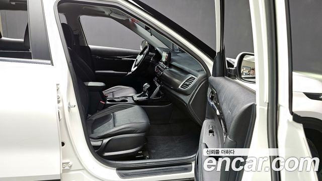 Kia Seltos Gasoline 1.6 Turbo 2WD Signature 2022 — фото 11