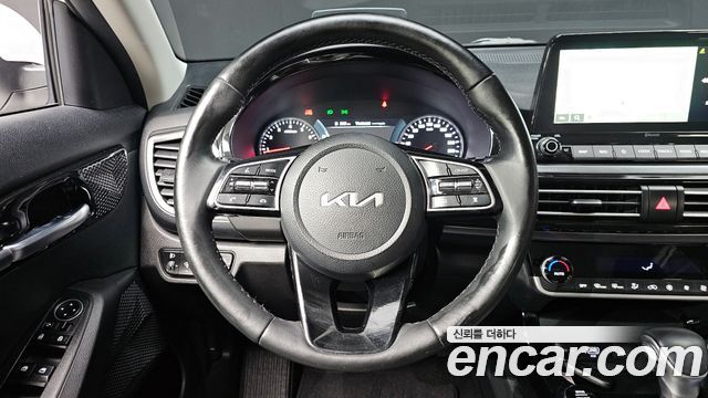 Kia Seltos Gasoline 1.6 Turbo 2WD Signature 2022 — фото 13