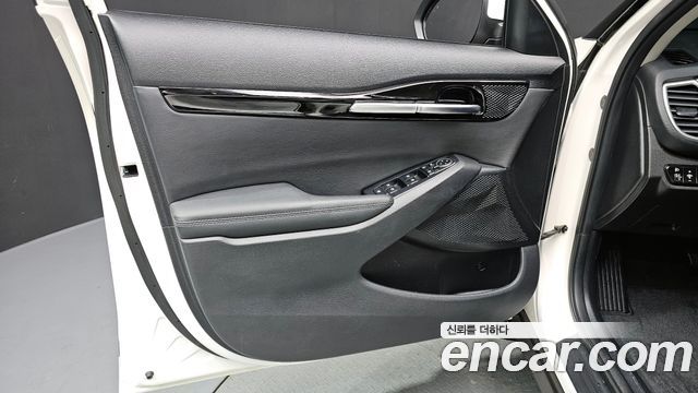 Kia Seltos Gasoline 1.6 Turbo 2WD Signature 2022 — фото 24