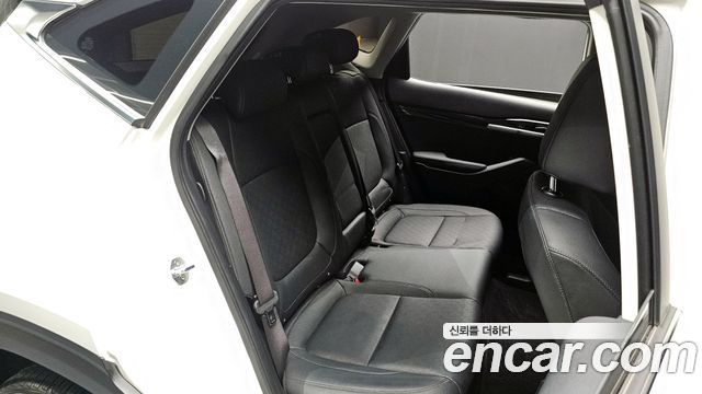Kia Seltos Gasoline 1.6 Turbo 2WD Signature 2022 — фото 27