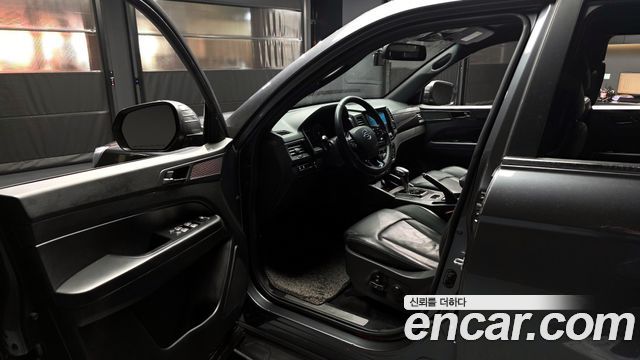 KG Mobility (SsangYong) Rexton Sports Diesel 2.2 2WD Prestige 2023 — фото 10