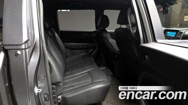 KG Mobility (SsangYong) Rexton Sports Diesel 2.2 2WD Prestige 2023 — фото 12