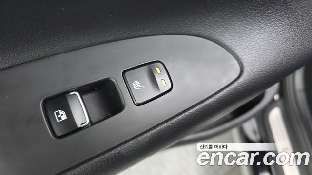 Hyundai Grandeur (IG) 2.5 Premium 2023 — фото 19