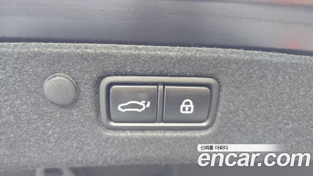 Hyundai Grandeur (IG) 2.5 Premium 2023 — фото 31
