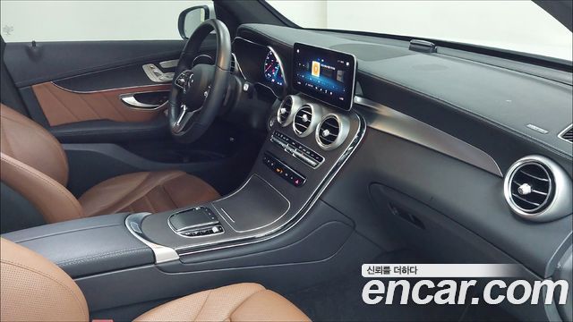 Mercedes-Benz GLC-Class (X253) GCL300 4MATIC Coupe 2023 — фото 9