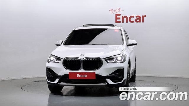 BMW X1 (F48) xDrive 20i Advantage 2020 — фото 3