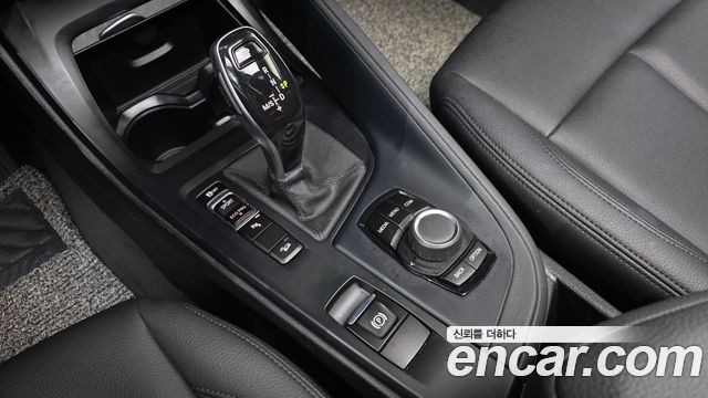 BMW X1 (F48) xDrive 20i Advantage 2020 — фото 9