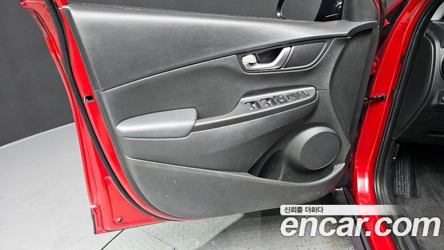 Hyundai Kona Gasoline 1.6 Turbo 2WD Modern 2021 — фото 24