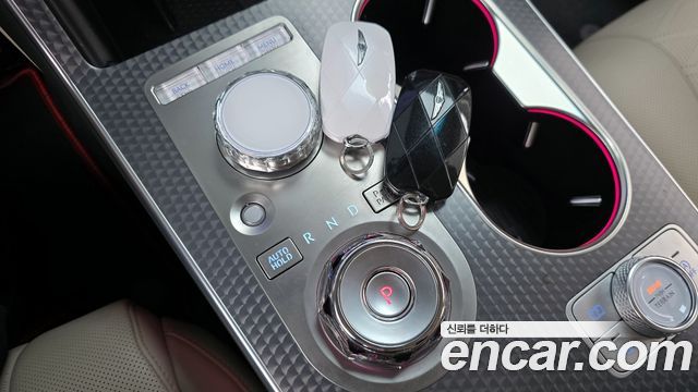Genesis GV80 Coupe 2.5T Gasoline AWD 2024 — фото 9