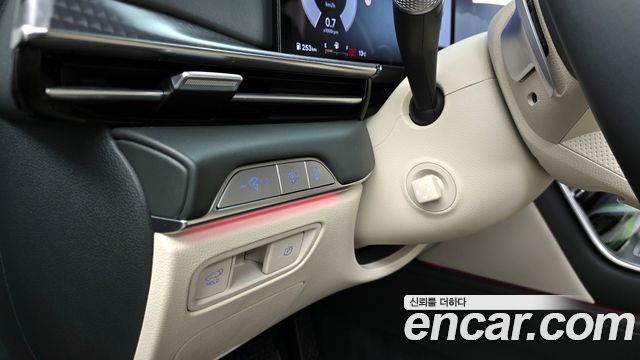 Genesis GV80 Coupe 2.5T Gasoline AWD 2024 — фото 18