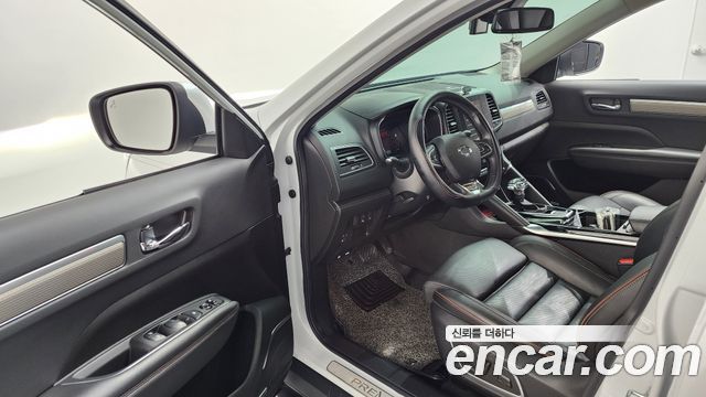 Renault Korea QM6 2.0 GDe PREMIERE 2WD 2020 — фото 10