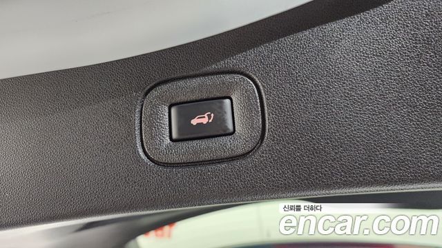 Renault Korea QM6 2.0 GDe PREMIERE 2WD 2020 — фото 33