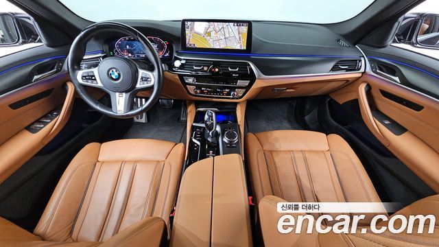 BMW 5 Series (G30) 520i M Sport 2023 — фото 7