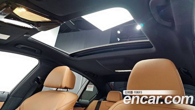 BMW 5 Series (G30) 520i M Sport 2023 — фото 19