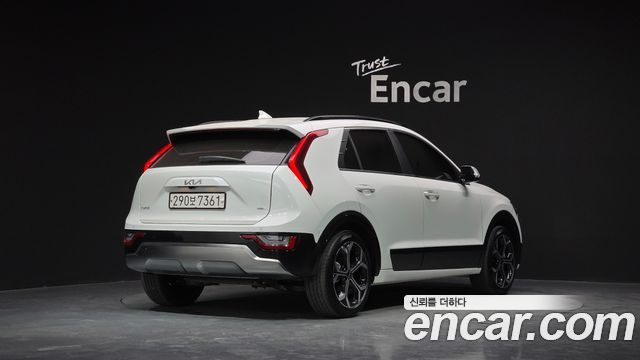 Kia Niro Signature 2025 — фото 2