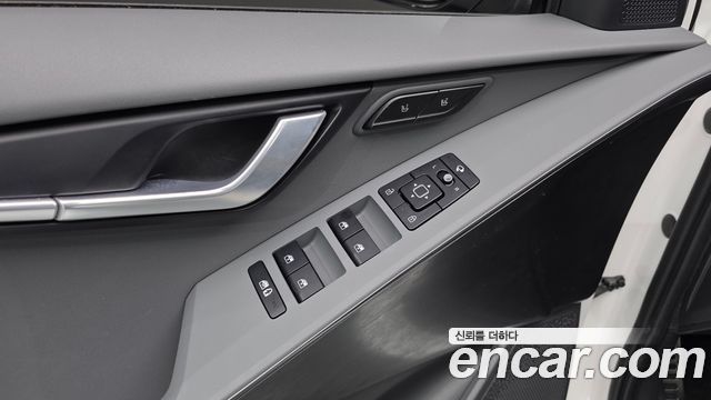 Kia Niro Signature 2025 — фото 28