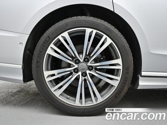 Audi A8 (D5) 50 TDI Quattro 2021 — фото 21