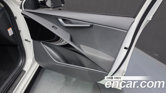 Kia Niro Signature 2025 — фото 24