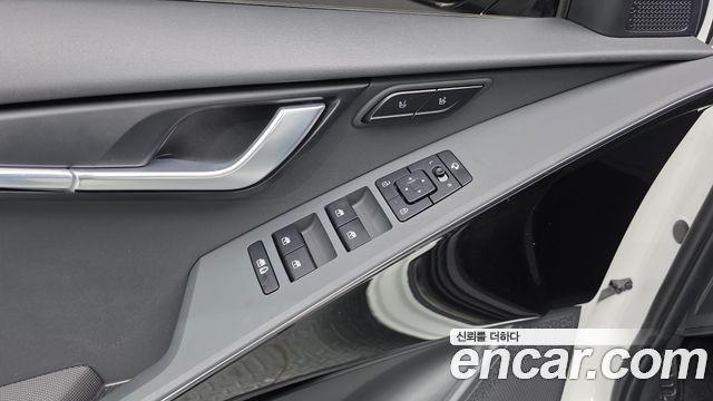 Kia Niro Signature 2025 — фото 28