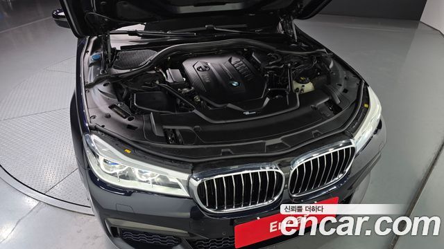 BMW 7 Series (G11) 740d xDrive M Sport 2018 — фото 6