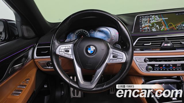 BMW 7 Series (G11) 740d xDrive M Sport 2018 — фото 13