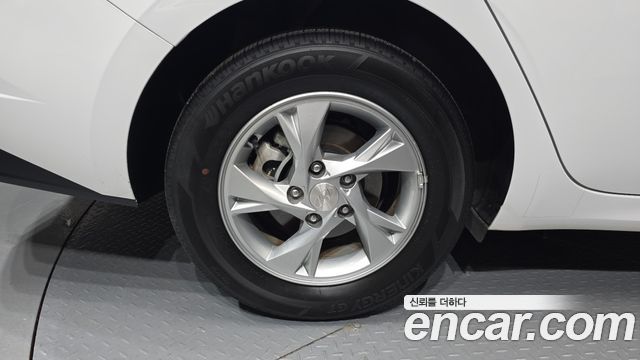 Hyundai Avante (CN7) 1.6 Smart 2021 — фото 5