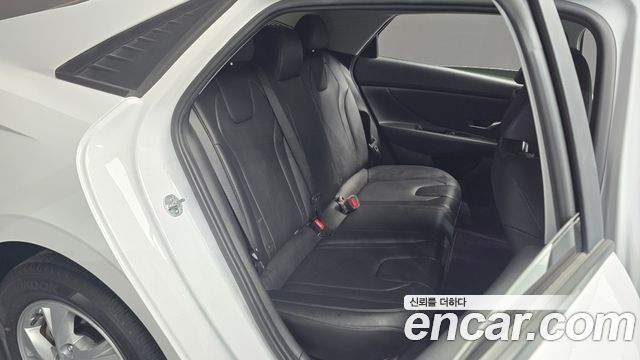 Hyundai Avante (CN7) 1.6 Smart 2021 — фото 26