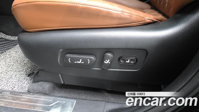 Kia Mohave The Master Diesel 3.0 4WD 5-Seater Masters 2022 — фото 32