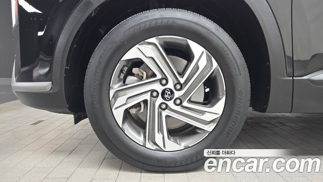 Hyundai Santa Fe Gasoline 2.5T 4WD Exclusive 2022 — фото 5
