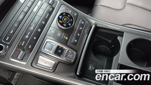 Hyundai Santa Fe Gasoline 2.5T 4WD Exclusive 2022 — фото 9