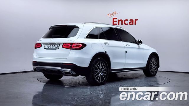 Mercedes-Benz GLC-Class (X253) GLC300 4MATIC 2020 — фото 2