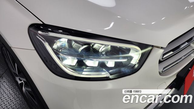 Mercedes-Benz GLC-Class (X253) GLC300 4MATIC 2020 — фото 22