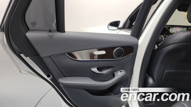 Mercedes-Benz GLC-Class (X253) GLC300 4MATIC 2020 — фото 25