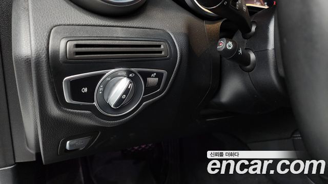 Mercedes-Benz GLC-Class (X253) GLC300 4MATIC 2020 — фото 29