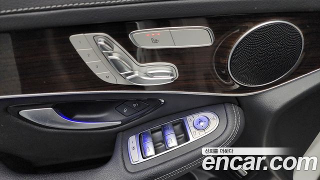 Mercedes-Benz GLC-Class (X253) GLC300 4MATIC 2020 — фото 36