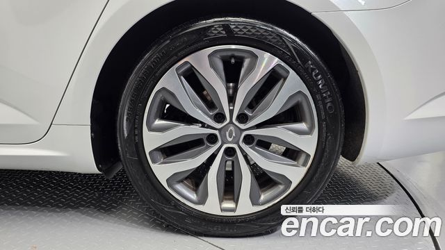 Renault Korea SM6 2.0 LPe LE (Disabled) 2016 — фото 21