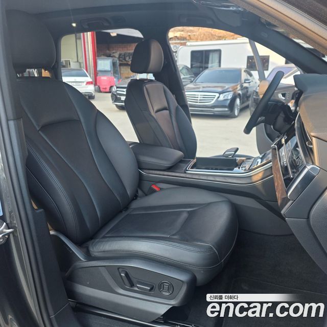 Audi Q7 (4M) 45 TDI Quattro Premium 2022 — фото 8
