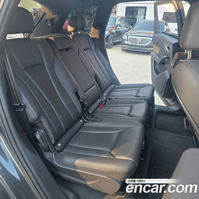 Audi Q7 (4M) 45 TDI Quattro Premium 2022 — фото 9