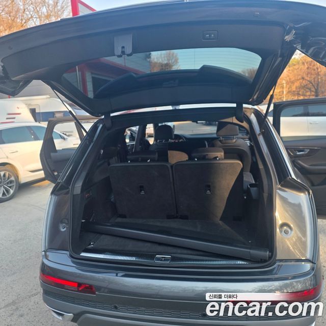 Audi Q7 (4M) 45 TDI Quattro Premium 2022 — фото 18