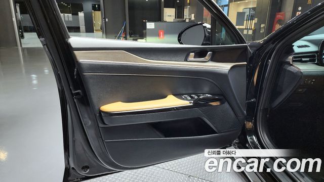 Kia K5 (III) 1.6 Turbo Noblesse 2023 — фото 24