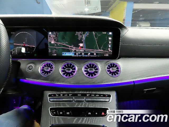 Mercedes-Benz E-Class (W213) E450 4MATIC Cabriolet 2021 — фото 16