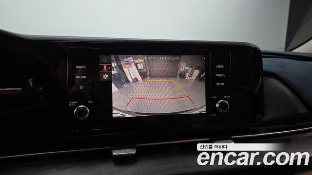 Kia Carnival (IV) Diesel 11-Seater Prestige 2023 — фото 19