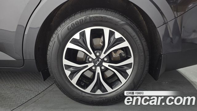 Kia Carnival (IV) Diesel 11-Seater Prestige 2023 — фото 27