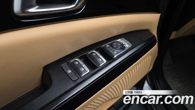 Kia Carnival (IV) Diesel 11-Seater Prestige 2023 — фото 34