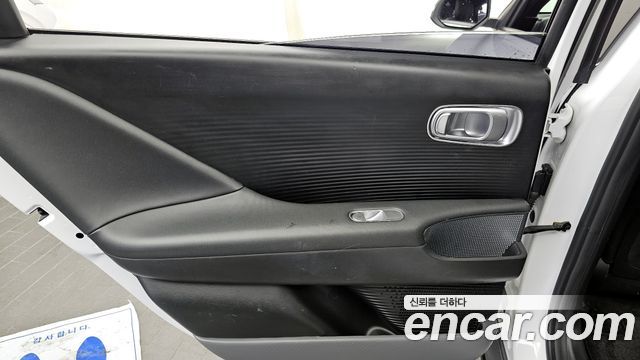 Hyundai Ioniq 6 Standard Exclusive 2023 — фото 25